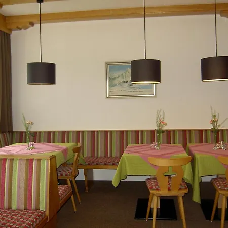 Haus Lusspark Guest house