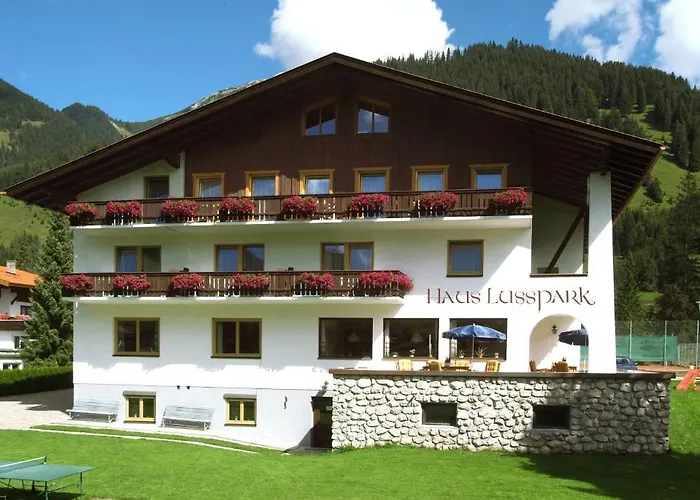 Haus Lusspark Penzion Lermoos